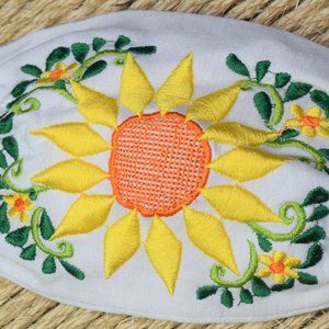 Sunny Sunflower Face Mask - Artesania Mexicana